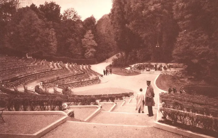 Framed Print : Brussels Expo 1935, Outdoor Theatre Framed Print : Brussels Expo 1935, Outdoor Theatre
