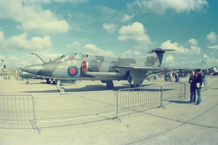 Framed Print : Buccaneer at Greenham Common Framed Print : Buccaneer at Greenham Common