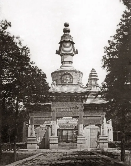 Framed Print : Buddhist temple, Peking, Beijing, circa 1880s Framed Print : Buddhist temple, Peking, Beijing, circa 1880s