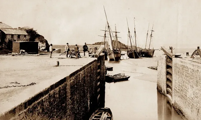Framed Print : Bude canal Framed Print : Bude canal