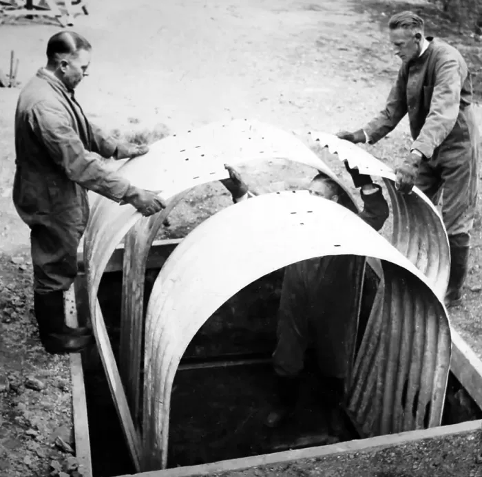 Framed Print : Building an Anderson shelter, ARP training exercise Framed Print : Building an Anderson shelter, ARP training exercise