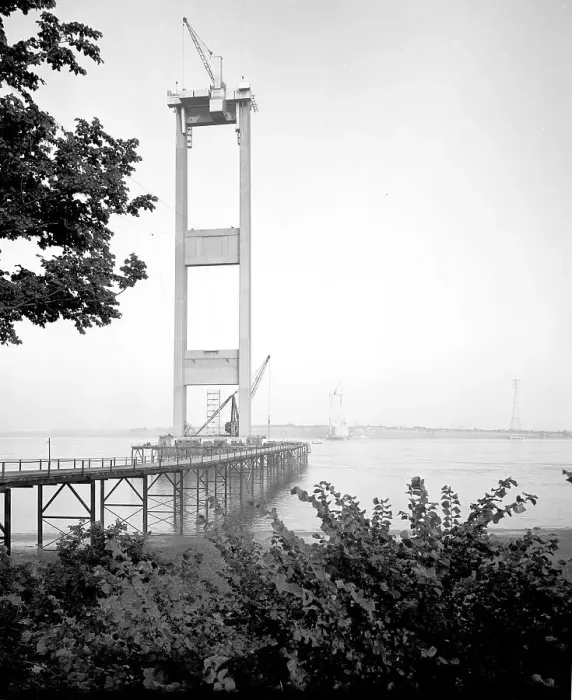 Framed Print : Building the Severn Bridge Framed Print : Building the Severn Bridge
