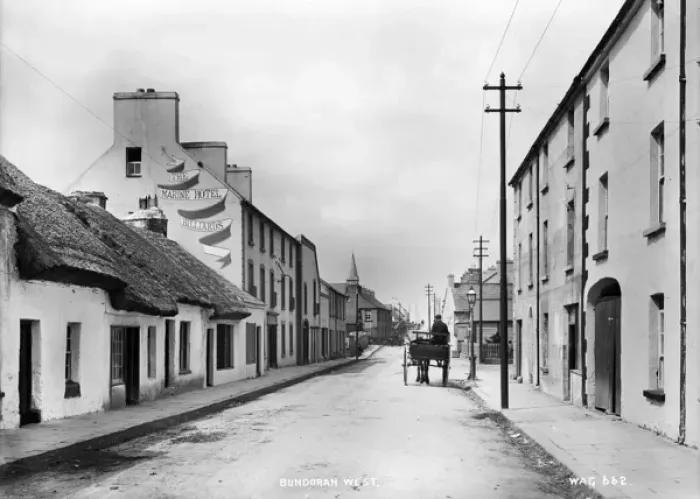 Framed Print : Bundoran West Framed Print : Bundoran West