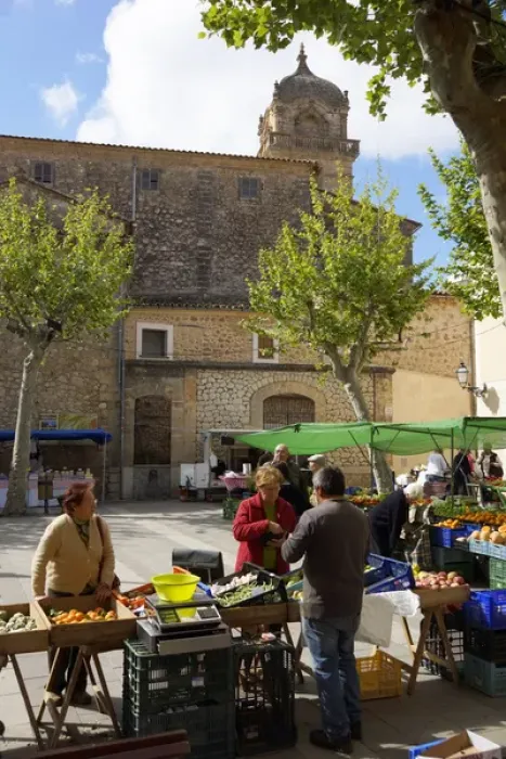 Framed Print : Bunyola, Mallorca, Spain, - Market Square Framed Print : Bunyola, Mallorca, Spain, - Market Square