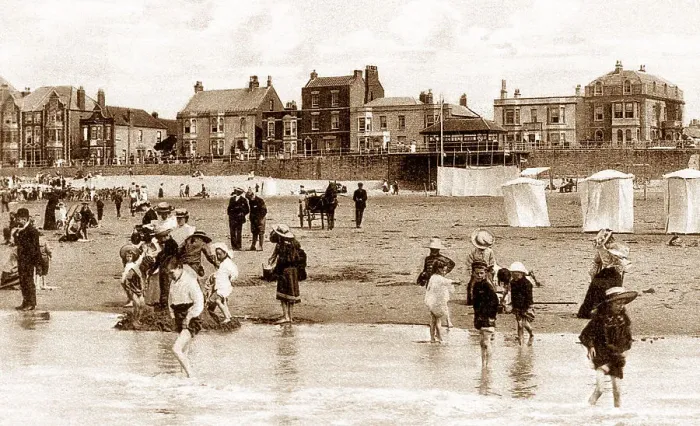 Framed Print : Burnham-on-Sea early 1900s Framed Print : Burnham-on-Sea early 1900s