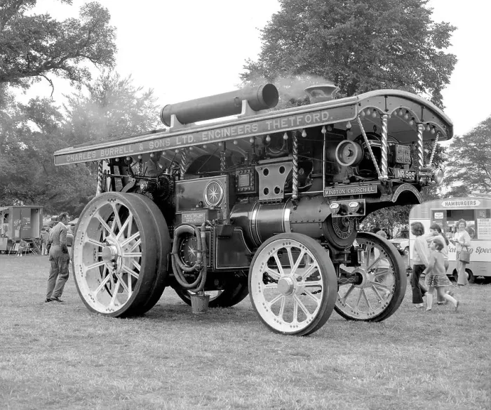 Framed Print : Burrell Showman's Road Loco. no.: 3909 Winston Churchill Framed Print : Burrell Showman's Road Loco. no.: 3909 Winston Churchill