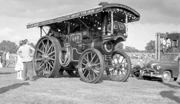 Framed Print : Burrell Showmans Road Locomotive Britannia NM 257 Framed Print : Burrell Showmans Road Locomotive Britannia NM 257