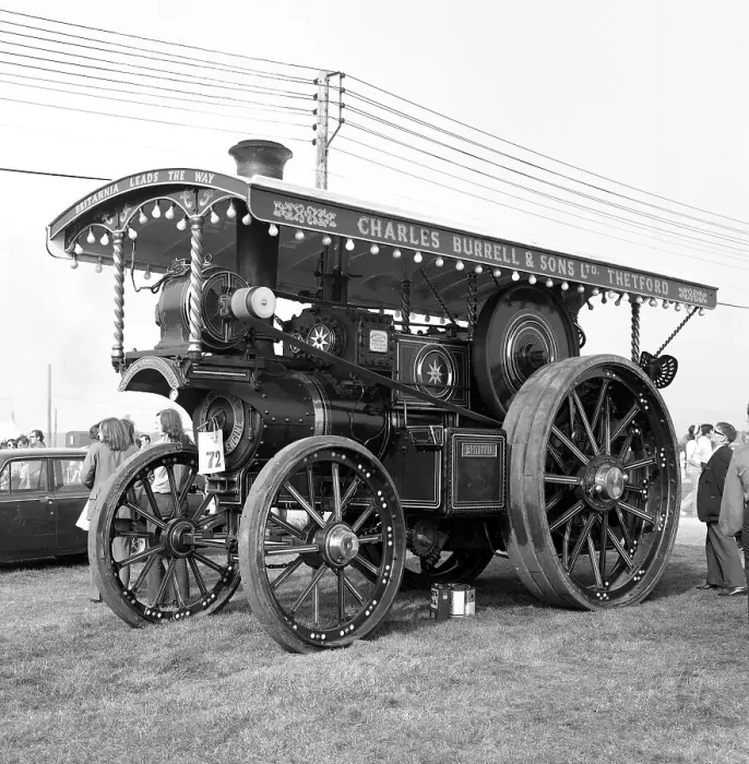 Framed Print : Burrell Showman's Road Locomotive number 2668 Britannia Framed Print : Burrell Showman's Road Locomotive number 2668 Britannia