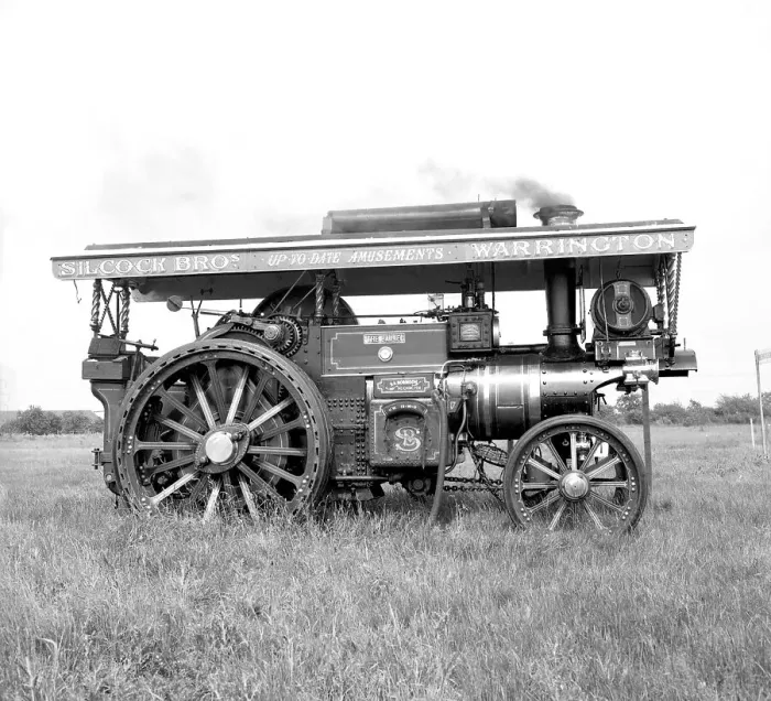 Framed Print : Burrell Showman's Road Locomotive number: 3334, The Bailie Framed Print : Burrell Showman's Road Locomotive number: 3334, The Bailie