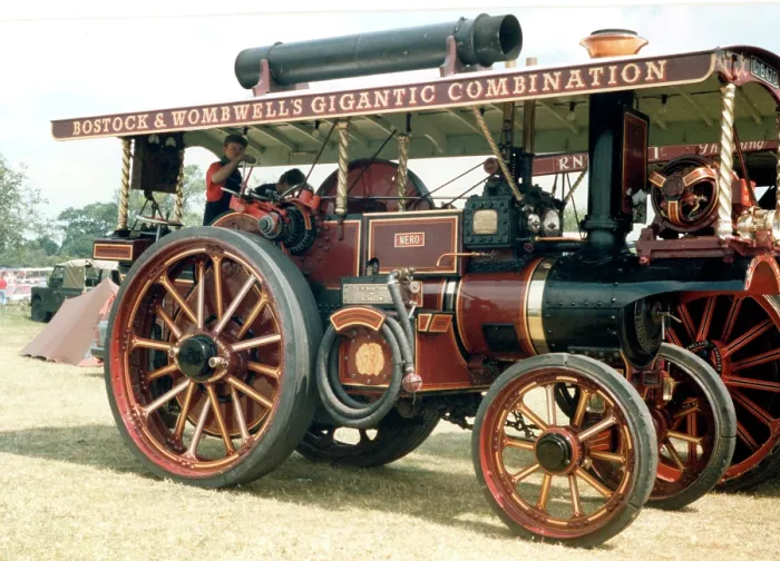 Framed Print : Burrell Showman's Road Locomotive number: 3669, Nero Framed Print : Burrell Showman's Road Locomotive number: 3669, Nero