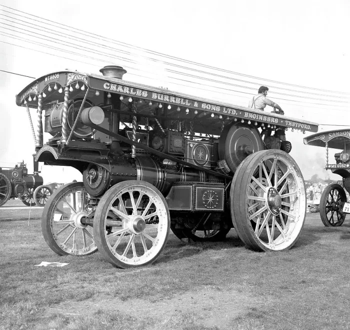 Framed Print : Burrell Showman's Road Locomotive number 4000 Ex-Mayor Framed Print : Burrell Showman's Road Locomotive number 4000 Ex-Mayor