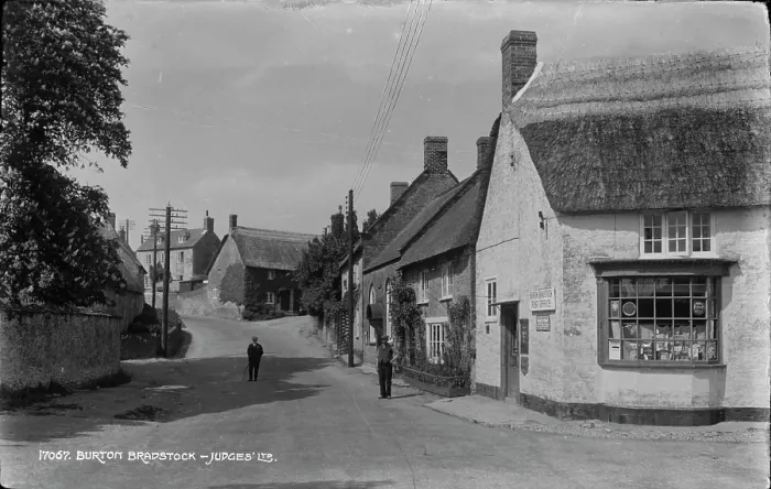 Framed Print : Burton Bradstock Village Scene Framed Print : Burton Bradstock Village Scene
