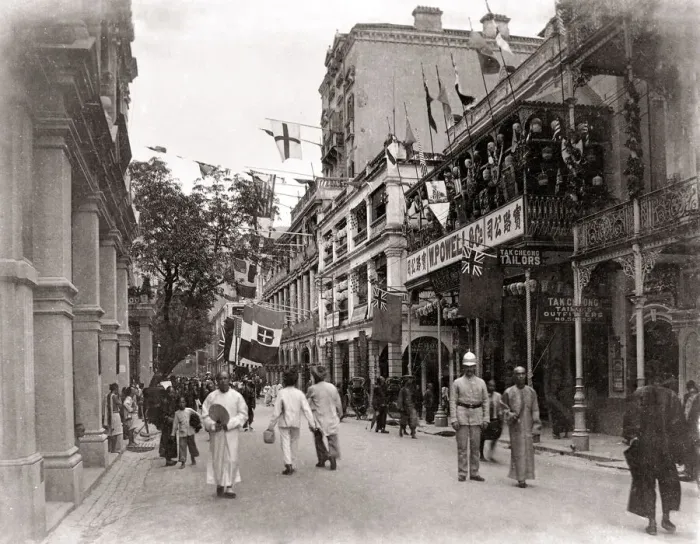 Framed Print : Busy street in Hong kong, c. 1890 Framed Print : Busy street in Hong kong, c. 1890