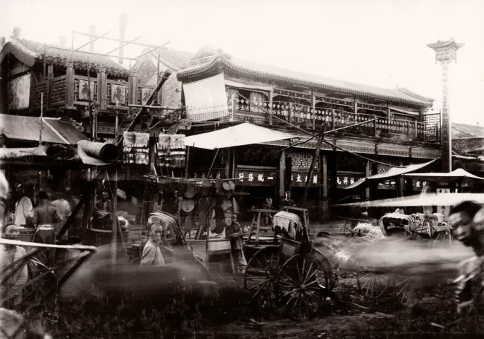 Framed Print : Busy street scene, China, c. 1900, likely Peking, Beijing Framed Print : Busy street scene, China, c. 1900, likely Peking, Beijing