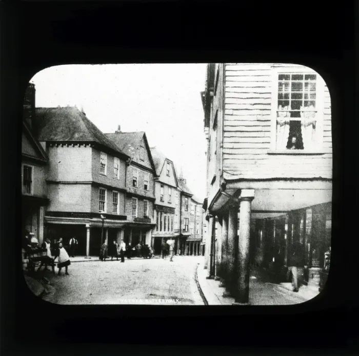 Framed Print : Butterwalk - High Street, Totnes, Devon Framed Print : Butterwalk - High Street, Totnes, Devon