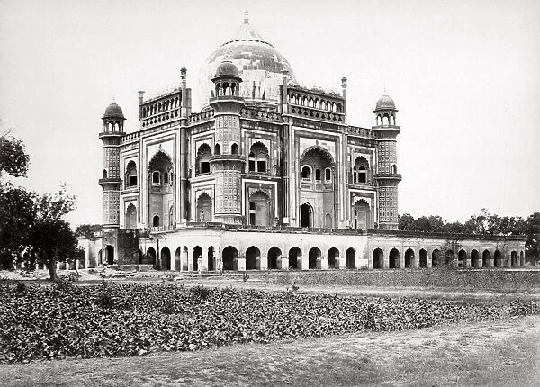 c. 1860s India - Delhi, the mausoleum of Suftur Jung