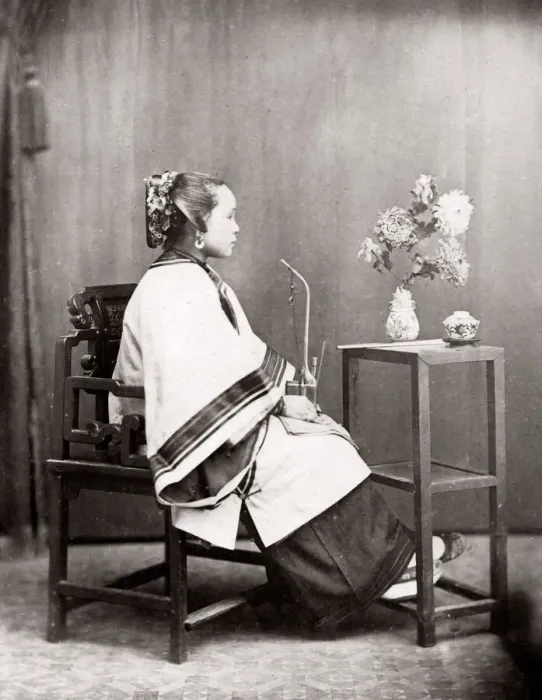 Framed Print : c. 1880s China - Chinese woman in a studio setting Framed Print : c. 1880s China - Chinese woman in a studio setting