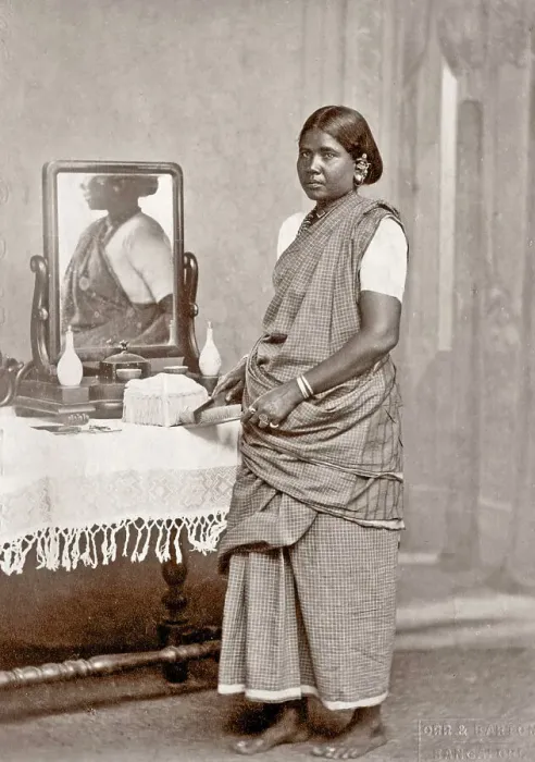 Framed Print : c. 1880s India - Indian servant - house maid Framed Print : c. 1880s India - Indian servant - house maid