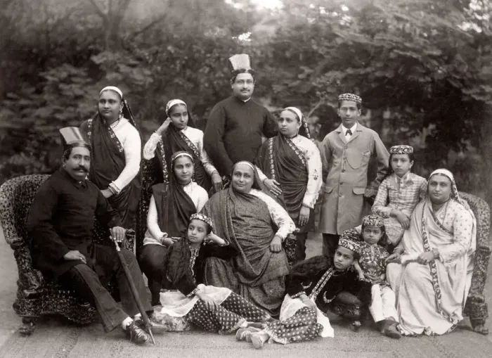 Framed Print : c. 1880s India - Parsi, Parsee group Framed Print : c. 1880s India - Parsi, Parsee group