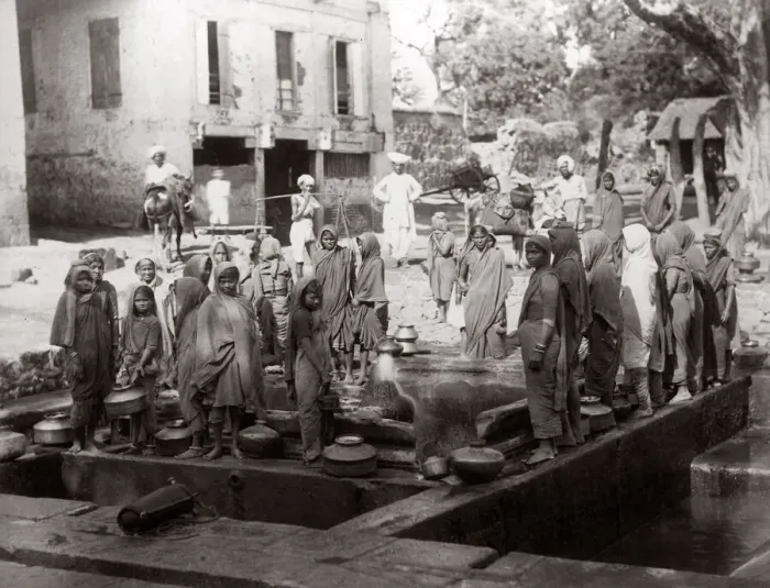 Framed Print : c. 1880s India - women washing clothes Framed Print : c. 1880s India - women washing clothes