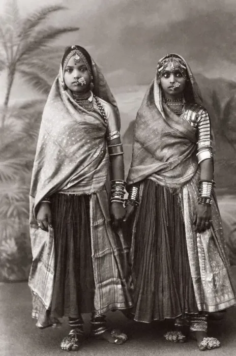 Framed Print : c. 1880s India - two young women with jewellery Framed Print : c. 1880s India - two young women with jewellery