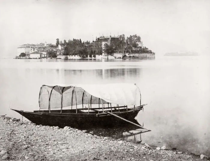 Framed Print : c. 1880s Italy - boat at Isola Bella, Lake Maggiore Framed Print : c. 1880s Italy - boat at Isola Bella, Lake Maggiore