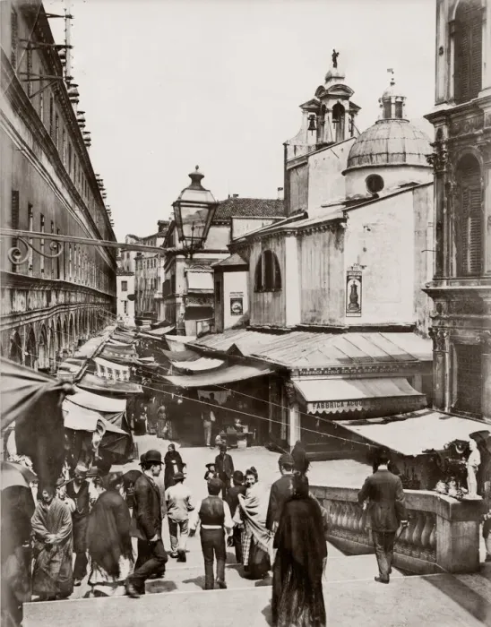 Framed Print : c. 1880s Italy - market street, possibly Florence Framed Print : c. 1880s Italy - market street, possibly Florence