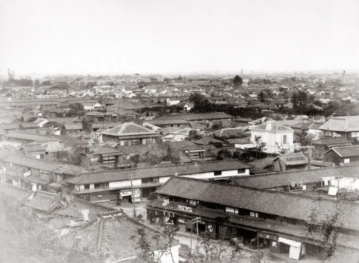 Framed Print : c. 1880s Japan - birdseye view of Tokyo Framed Print : c. 1880s Japan - birdseye view of Tokyo