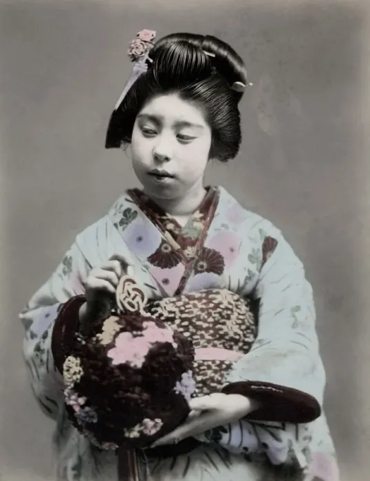 Framed Print : c. 1880s Japan - portrait of a geisha Framed Print : c. 1880s Japan - portrait of a geisha