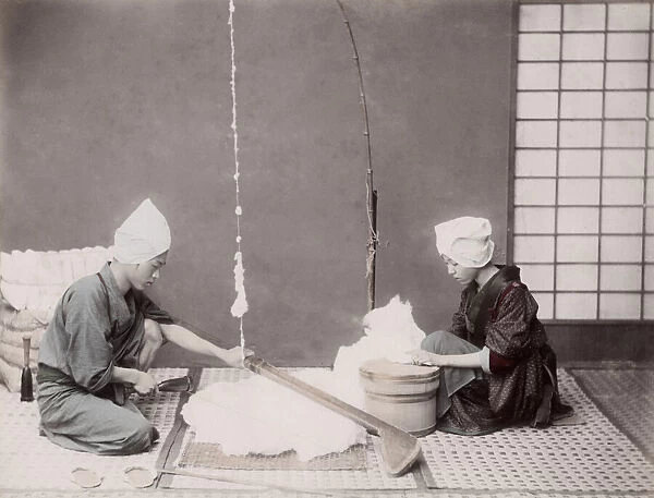c. 1880s Japan - spinning thread