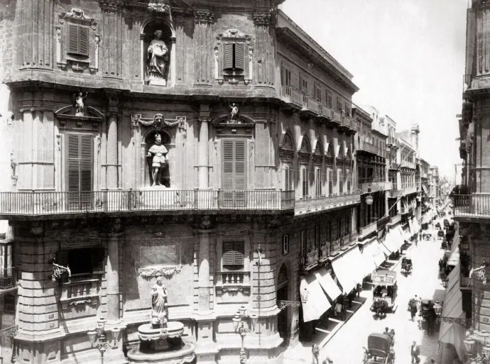 Framed Print : c. 1880s Piazza Vigliena, Palermo, Italy Framed Print : c. 1880s Piazza Vigliena, Palermo, Italy