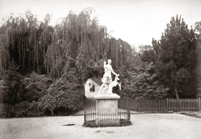 Framed Print : c. 1890 Australia - Fitzroy Gardens Melbourne Framed Print : c. 1890 Australia - Fitzroy Gardens Melbourne