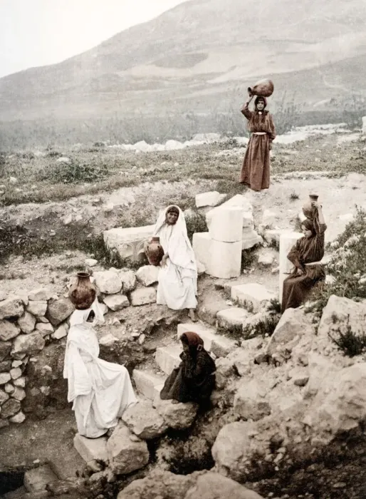 Framed Print : c. 1890s Israel Palestine - the well of the Good Samaritan Framed Print : c. 1890s Israel Palestine - the well of the Good Samaritan