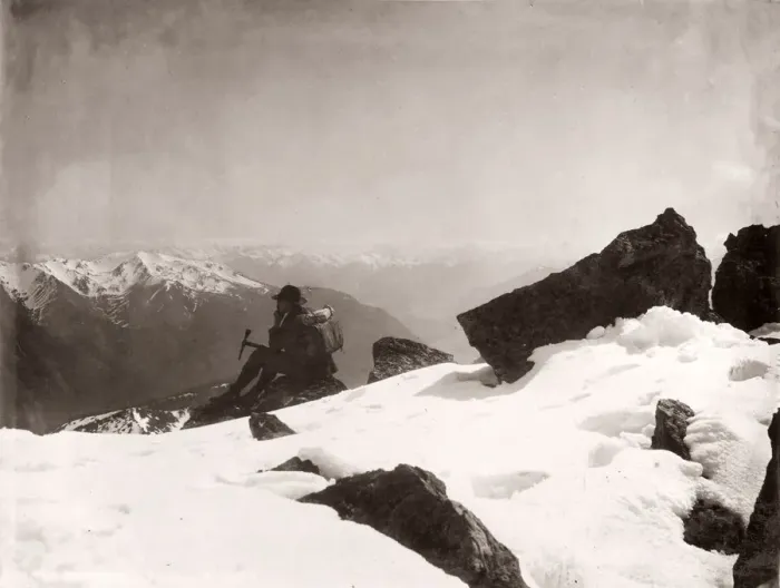 Framed Print : c. 1890s New Zealand climber in snow Mount Cook Aoraki? Framed Print : c. 1890s New Zealand climber in snow Mount Cook Aoraki?