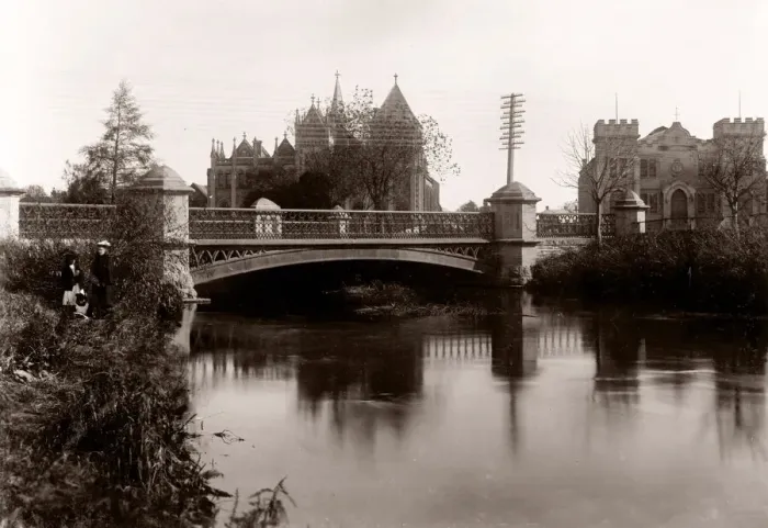 Framed Print : c. 1890s New Zealand Victoria Bridge Supreme Court, Christchurch Framed Print : c. 1890s New Zealand Victoria Bridge Supreme Court, Christchurch