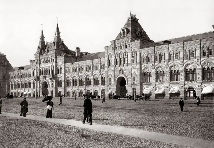 Framed Print : c. 1890s Russia Moscow street scene and palace Framed Print : c. 1890s Russia Moscow street scene and palace