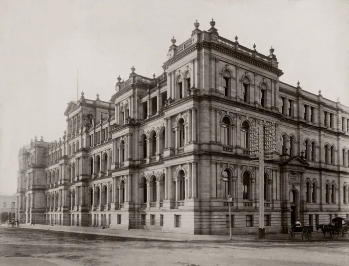 Framed Print : c. 1890s - street view in Melbourne Australia Framed Print : c. 1890s - street view in Melbourne Australia