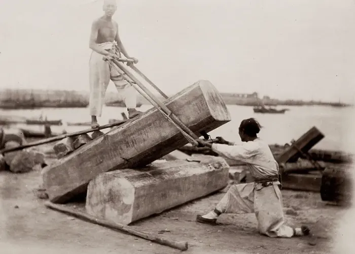 Framed Print : c. 1900 China - carpenters sawing a log Framed Print : c. 1900 China - carpenters sawing a log