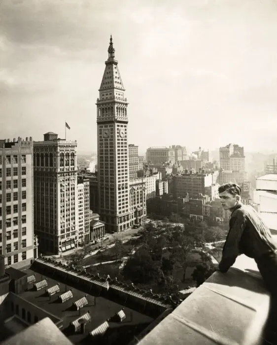 Framed Print : c. 1920s - New York Medtropolitan Life, Met Life tower Framed Print : c. 1920s - New York Medtropolitan Life, Met Life tower