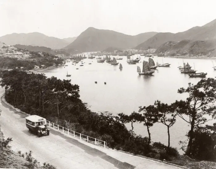 Framed Print : c. 1930 - Hong Kong - bus crossing the island to Aberdeen Framed Print : c. 1930 - Hong Kong - bus crossing the island to Aberdeen