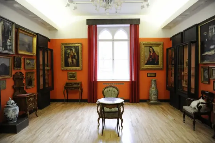 Framed Print : Cabinet of Marta Alberinga. Museum of History and Navigation