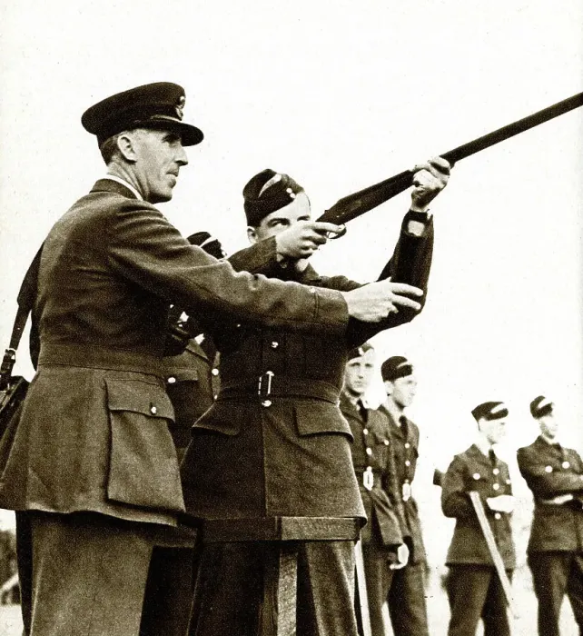 Framed Print : Cadets as marksmen must have keen eyesight, WW2 Framed Print : Cadets as marksmen must have keen eyesight, WW2