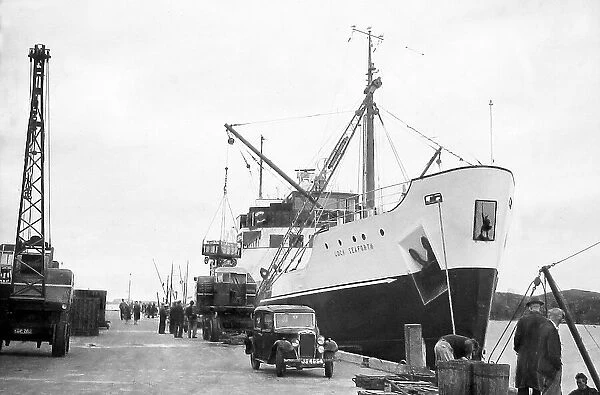 Caledonian MacBrayne ship Loch Seaforth in the 1940s
