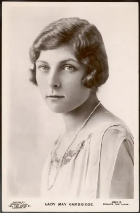 Framed Print : Cambridge / Lady May Framed Print : Cambridge / Lady May