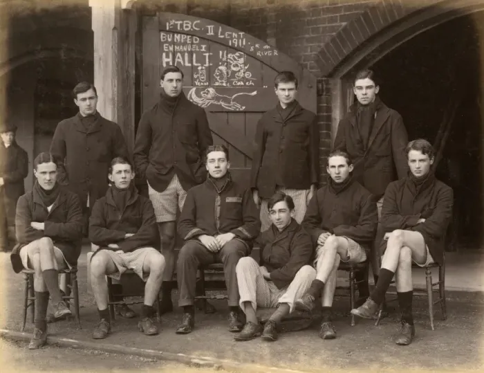 Framed Print : Cambridge rowing crew, 1911 Framed Print : Cambridge rowing crew, 1911