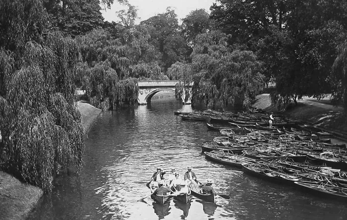 Framed Print : Cambridge Trinity Bridge Victorian period Framed Print : Cambridge Trinity Bridge Victorian period