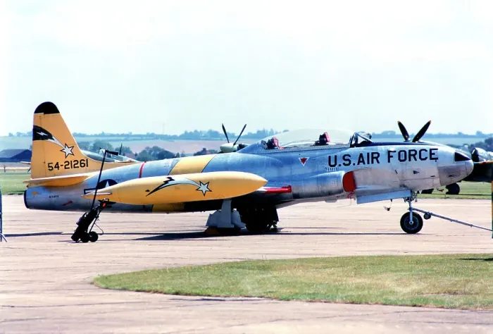 Framed Print : Canadair CT-133AN Silver Star 3 G-TBRD / 21261 Framed Print : Canadair CT-133AN Silver Star 3 G-TBRD / 21261