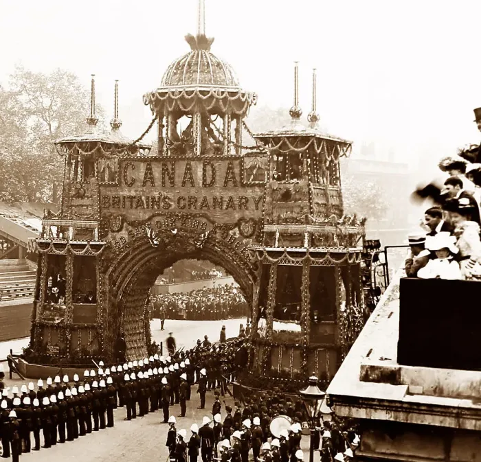 Framed Print : Canadian Arch, Whitehall, London - in 1902 Framed Print : Canadian Arch, Whitehall, London - in 1902