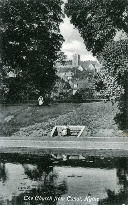 Framed Print : The Canal, Hythe, Kent Framed Print : The Canal, Hythe, Kent