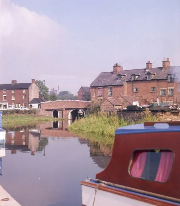 Framed Print : Canal Scene Framed Print : Canal Scene
